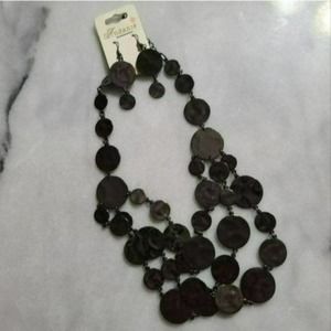 NWT Gunmetal Necklace SET with Matching Earrings